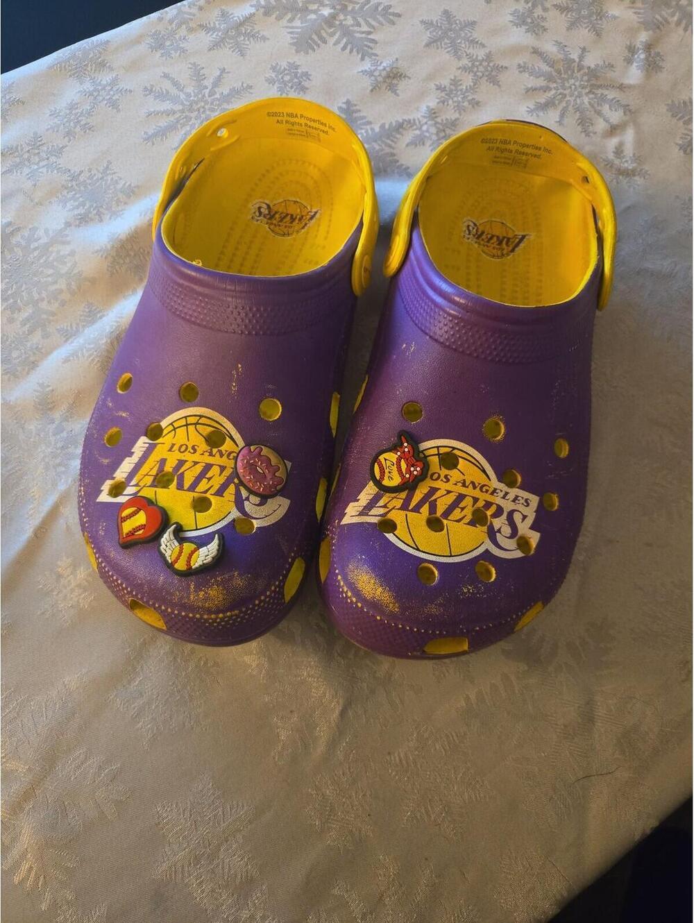 Crocs x NBA Los Angeles Lakers Classic Clogs Size 9M 11W - Picture 1 of 4